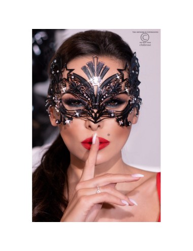 Masque noir en métal avec strass