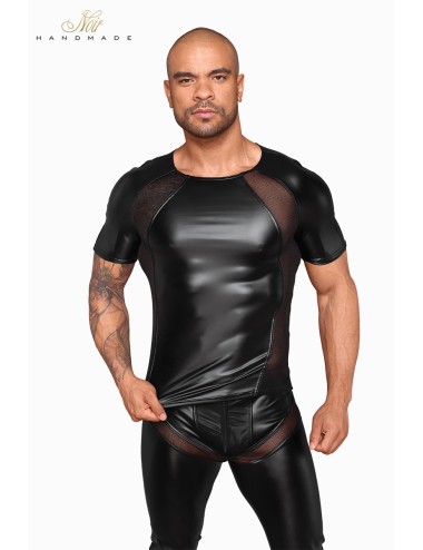 T-shirt wetlook et filet H056