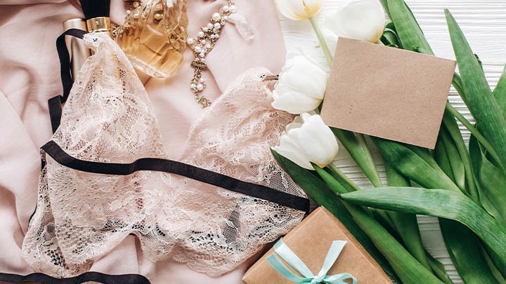 Célébrez la Journée Mondiale de l'Environnement avec de la Lingerie Éco et des Lubrifiants Éco-responsables